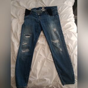 Liz Lange maternity ankle skinny jeans
